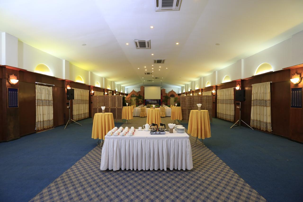 Kma Bagan Hotel Екстериор снимка