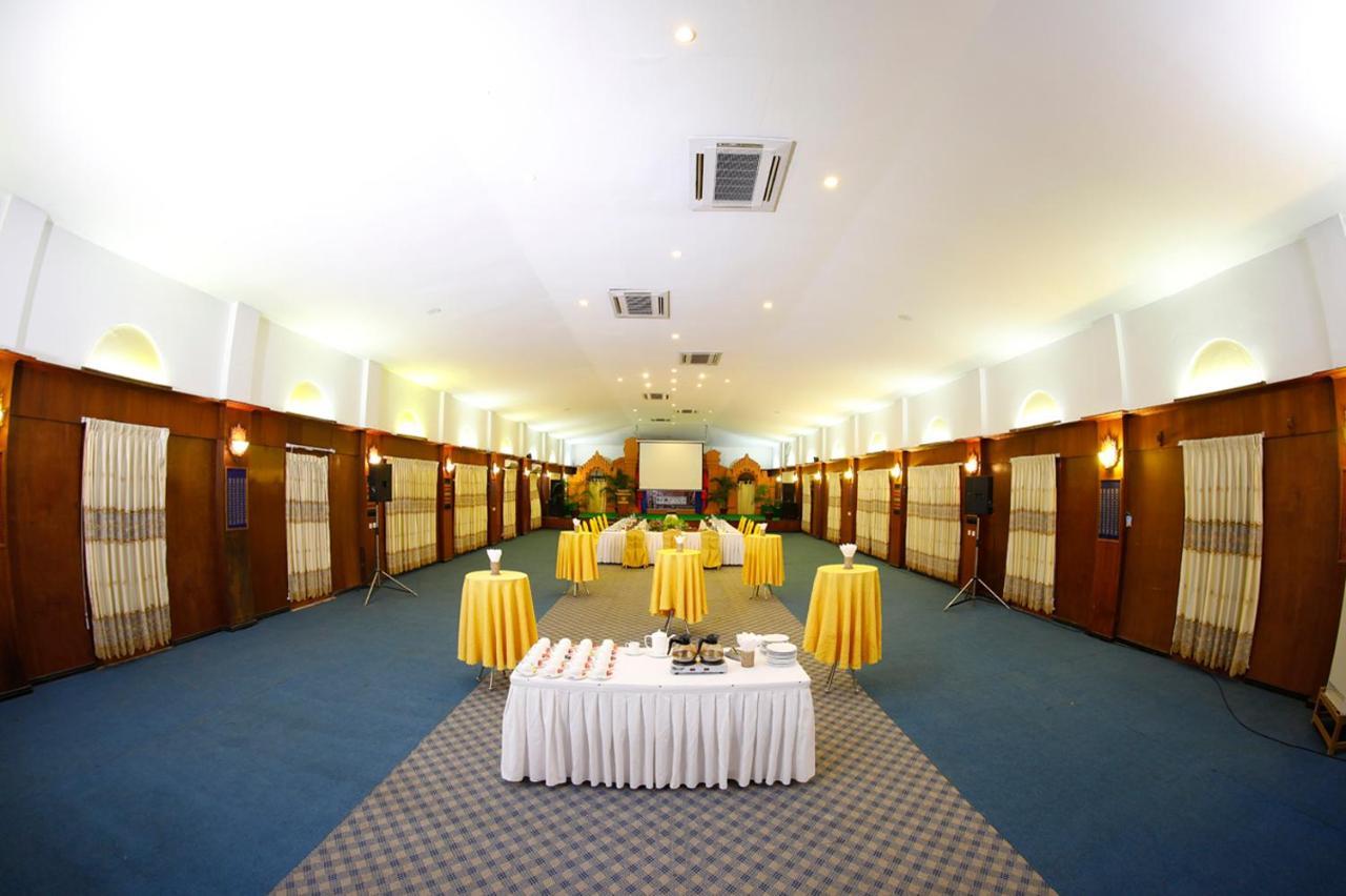 Kma Bagan Hotel Екстериор снимка